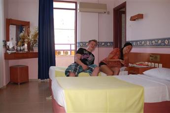 Rosella Suite Hotel