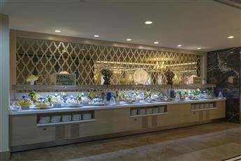 Royal Alhambra Palace 5*