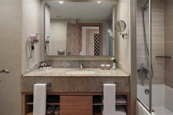 Royal Alhambra Palace 5*