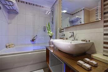 Royal Asarlik Beach Hotel & Spa 5*