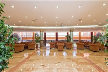 Royal Atlantis Beach Hotel 4*