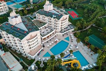 Royal Atlantis Beach Hotel 4*