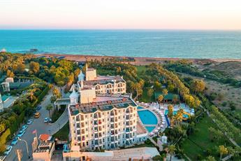 Royal Atlantis Beach Hotel 4*