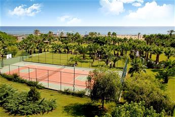 Royal Atlantis Beach Hotel