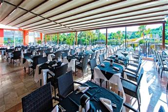 Royal Atlantis Beach Hotel