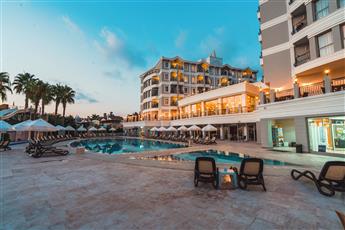 Royal Atlantis Beach Hotel