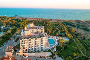 Royal Atlantis Beach Hotel
