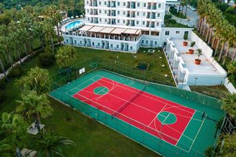 Royal Atlantis Beach Hotel
