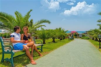 Royal Atlantis Spa & Resort 5*