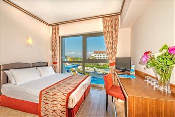 Royal Atlantis Spa & Resort 5*