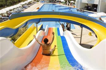 Royal Atlantis Spa & Resort