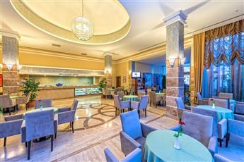 Royal Atlantis Spa & Resort