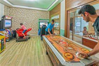 Royal Atlantis Spa & Resort