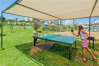 Royal Atlantis Spa & Resort