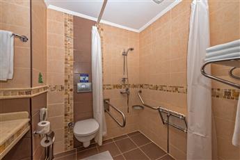 Royal Atlantis Spa & Resort