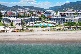 Royal Beach Club Hotel