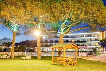 Royal Beach Club Hotel