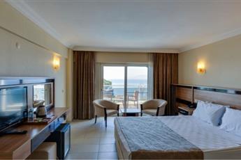 Royal Beach Club Hotel