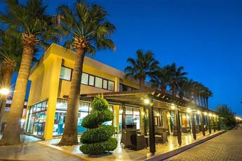 Royal Beach Club Hotel