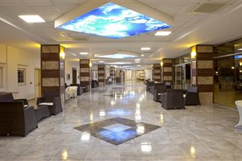 Royal Beach Club Hotel