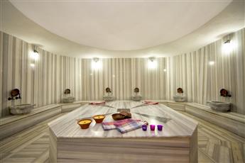 Royal Beach Club Hotel