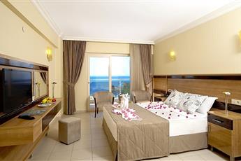 Royal Beach Club Hotel