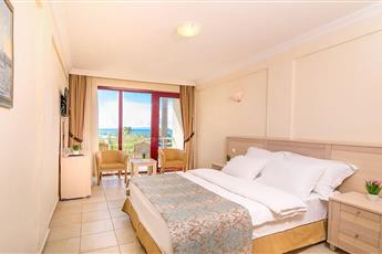 Royal Beach Club Hotel