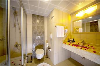 Royal Beach Club Hotel