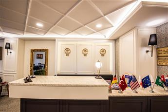 Royal Bosphorus Hotel 3*