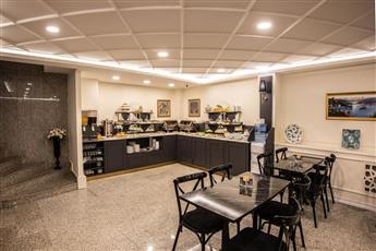 Royal Bosphorus Hotel 3*