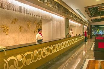 Royal Dragon Hotel 5*