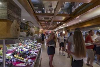 Royal Dragon Hotel 5*