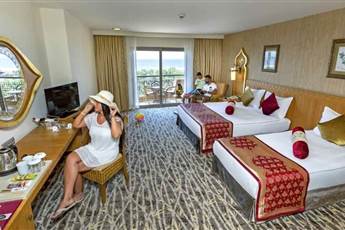 Royal Dragon Hotel 5*