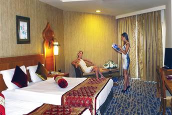 Royal Dragon Hotel 5*