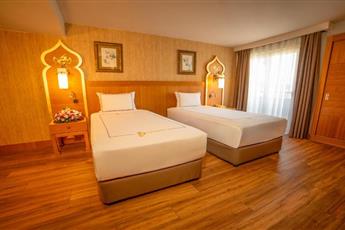 Royal Dragon Hotel