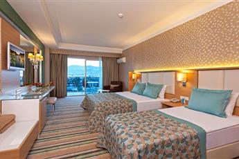 Royal Garden Beach Hotel 5*