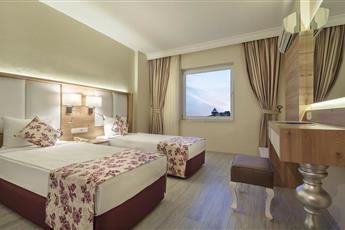 Royal Garden Beach Hotel 5*