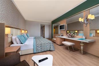 Royal Garden Beach Hotel