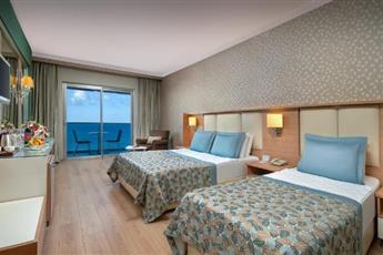Royal Garden Beach Hotel