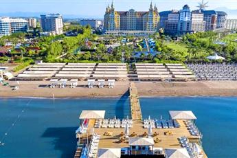 Royal Holiday Palace