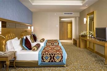 Royal Holiday Palace