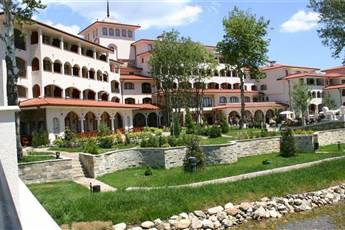 Royal Palace Helena Park 5*