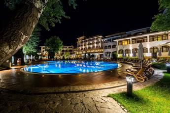 Royal Palace Helena Park 5*