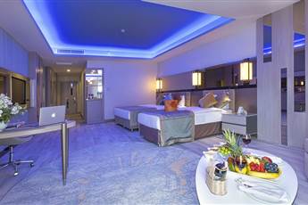 Royal Seginus Hotel 5*