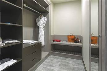 Royal Seginus Hotel 5*