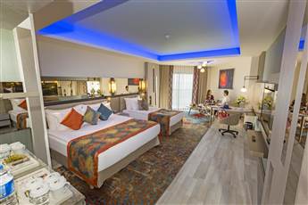 Royal Seginus Hotel 5*