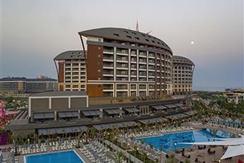 Royal Seginus Hotel