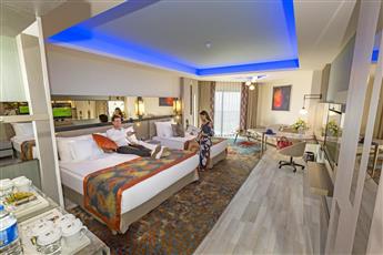 Royal Seginus Hotel