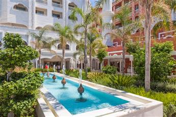 Royal Taj Mahal Hotel 5*