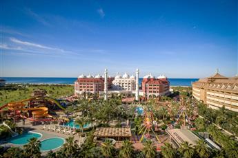 Royal Taj Mahal Hotel 5*